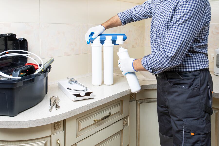 Is Reverse Osmosis Right For Your Tacoma Home?